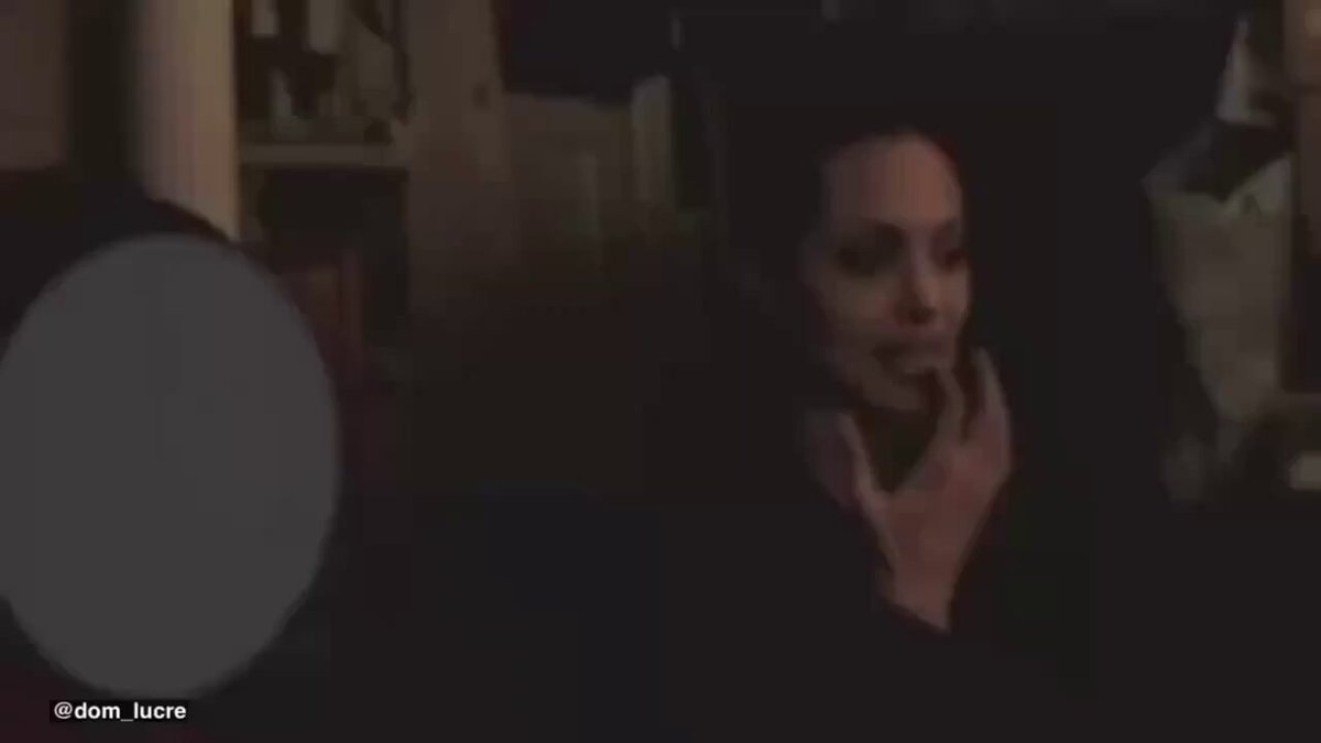 Angelina Jolie 1998 blood ritual Angelina Jolie 1998 blood ritual