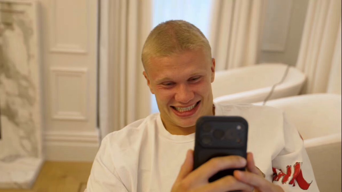 Guardiola reacts to Haaland haircut