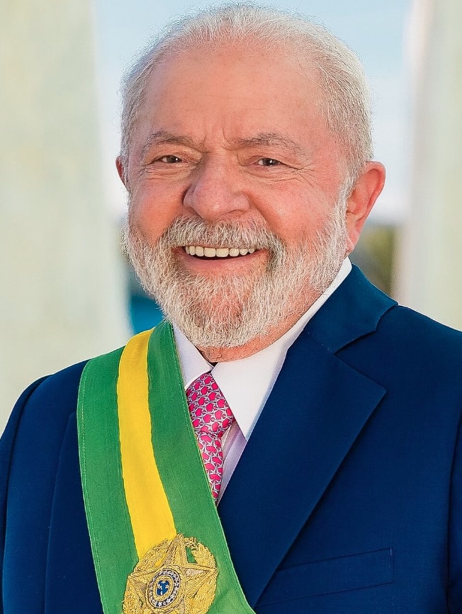Brazilian fans support Lula (photo 2 of 2)