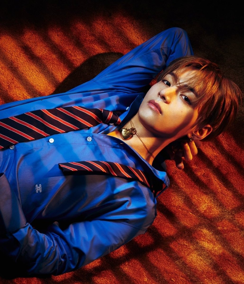 Taheyung Dazed Magazine feature (photo 2 of 2)