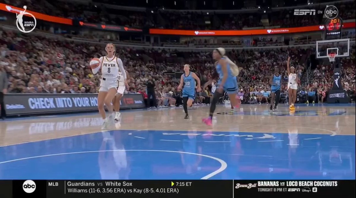Sophie Cunningham DiJonai Carrington hard foul