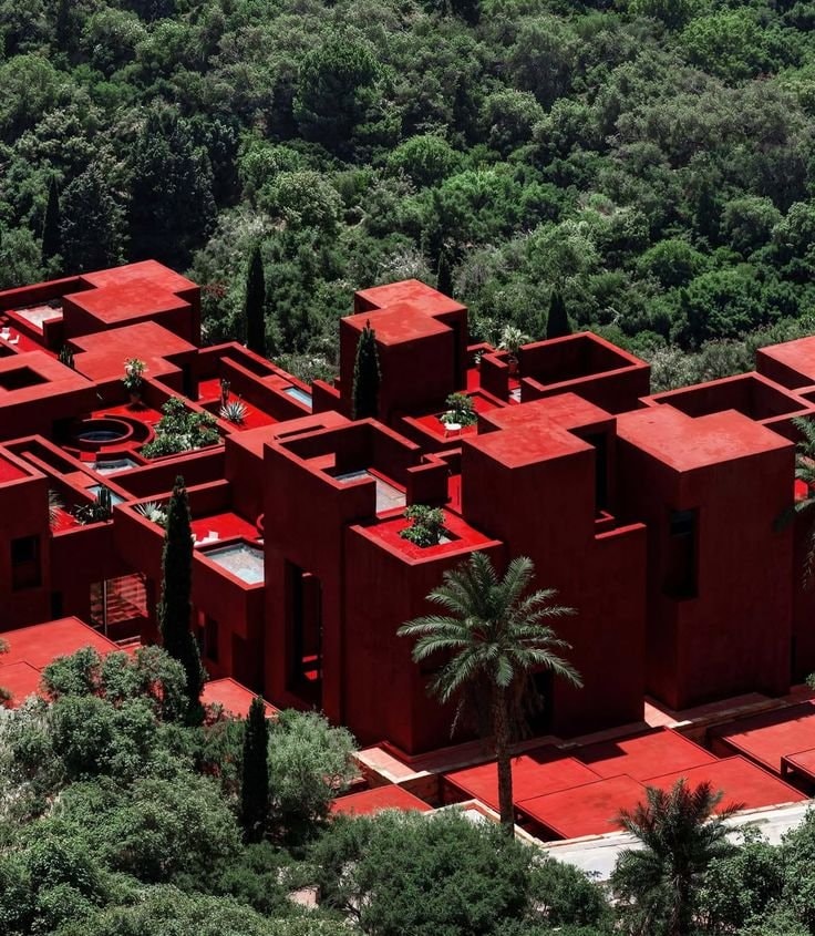 La Muralla Roja Spain (photo 4 of 4)