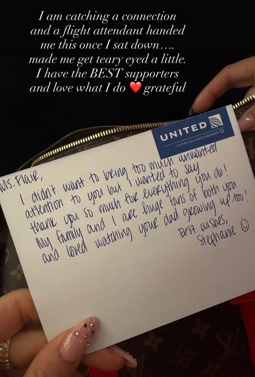 Charlotte Flair flight attendant note