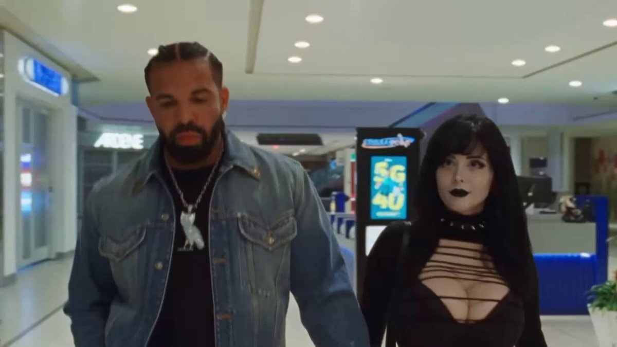 Drake with Pinkchyu in FOMO livestream