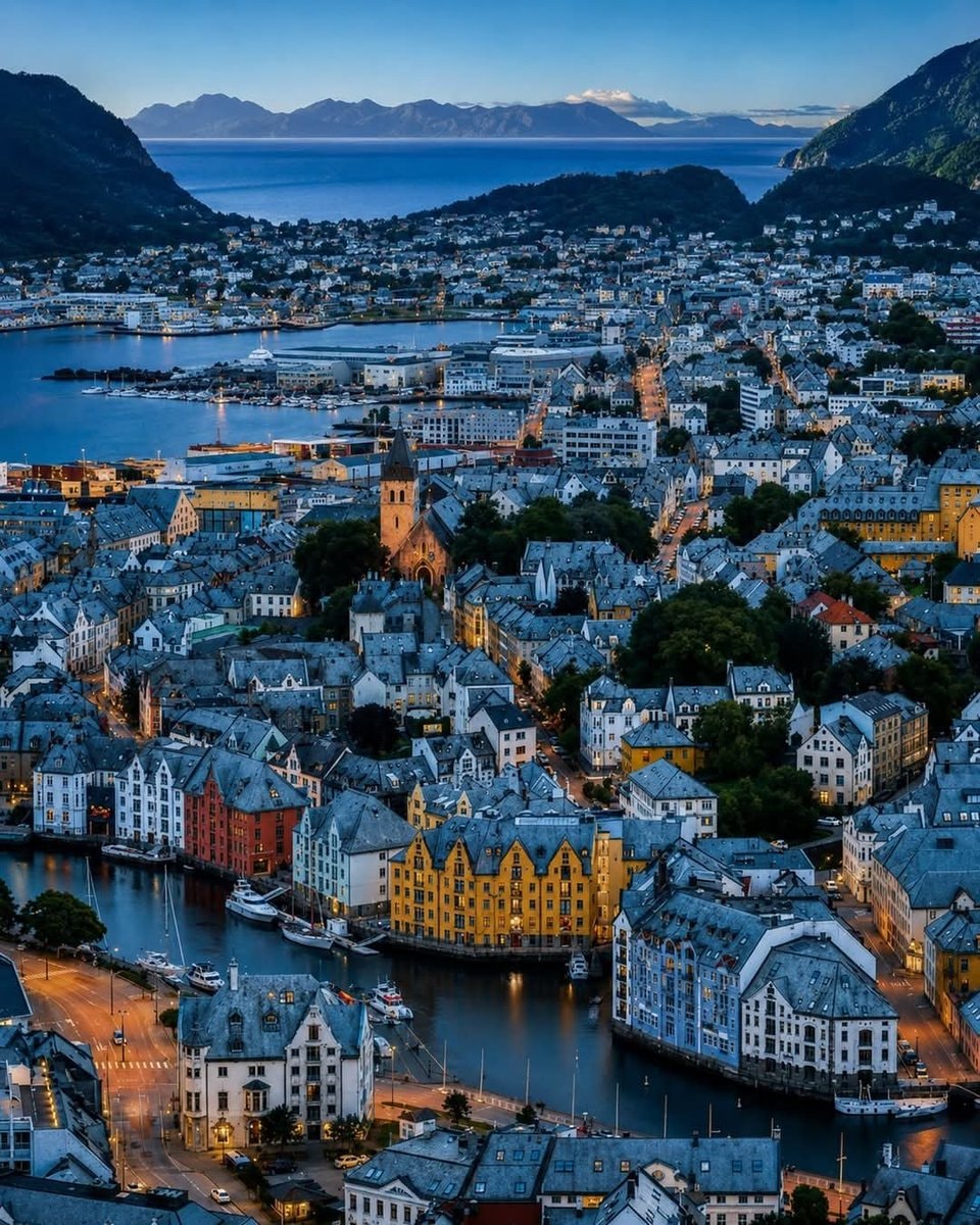 Ålesund Norway dusk