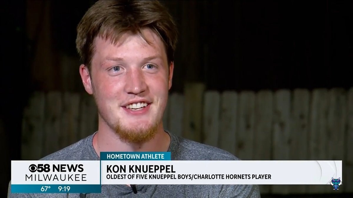 Kon Knueppel family basketball