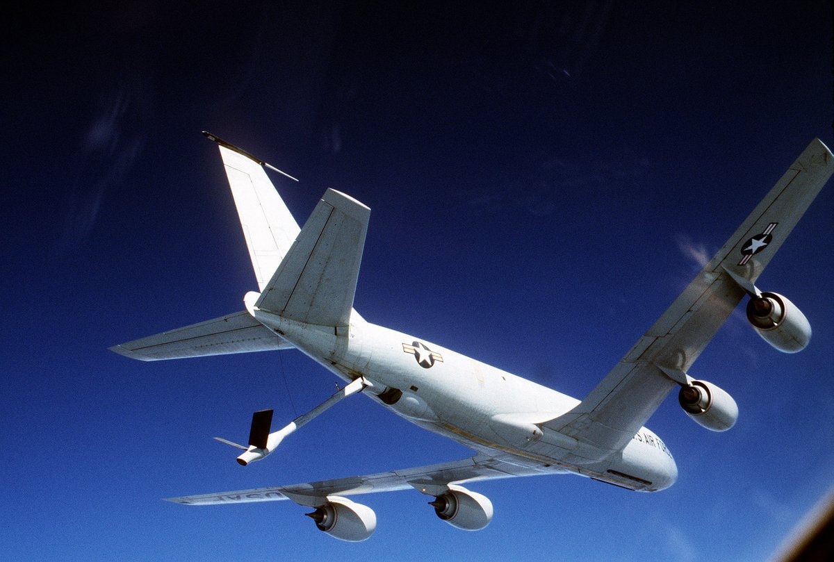 US tankers over Hormuz (photo 2 of 3)
