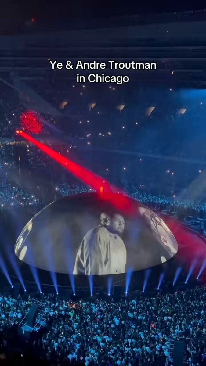 Ye returns to Chicago