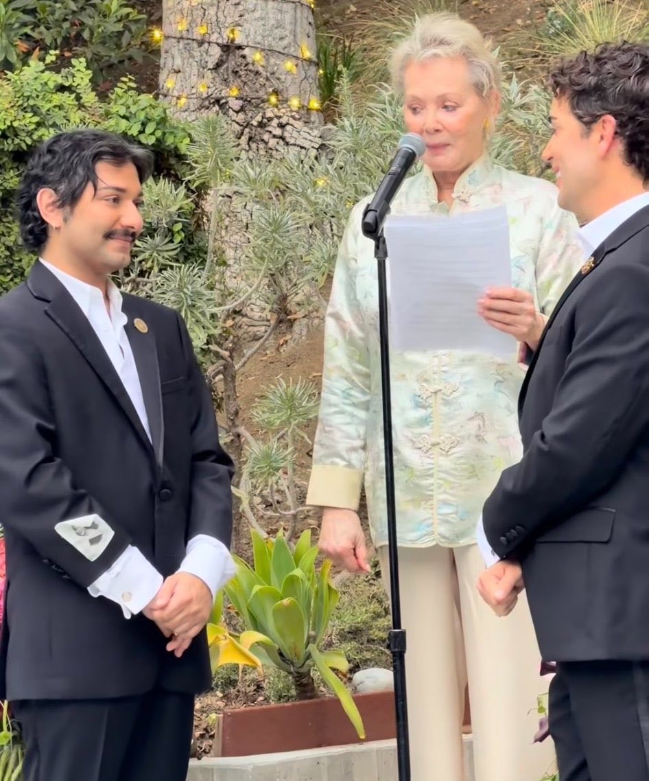 Jean Smart officiates Mark Indelicato's wedding