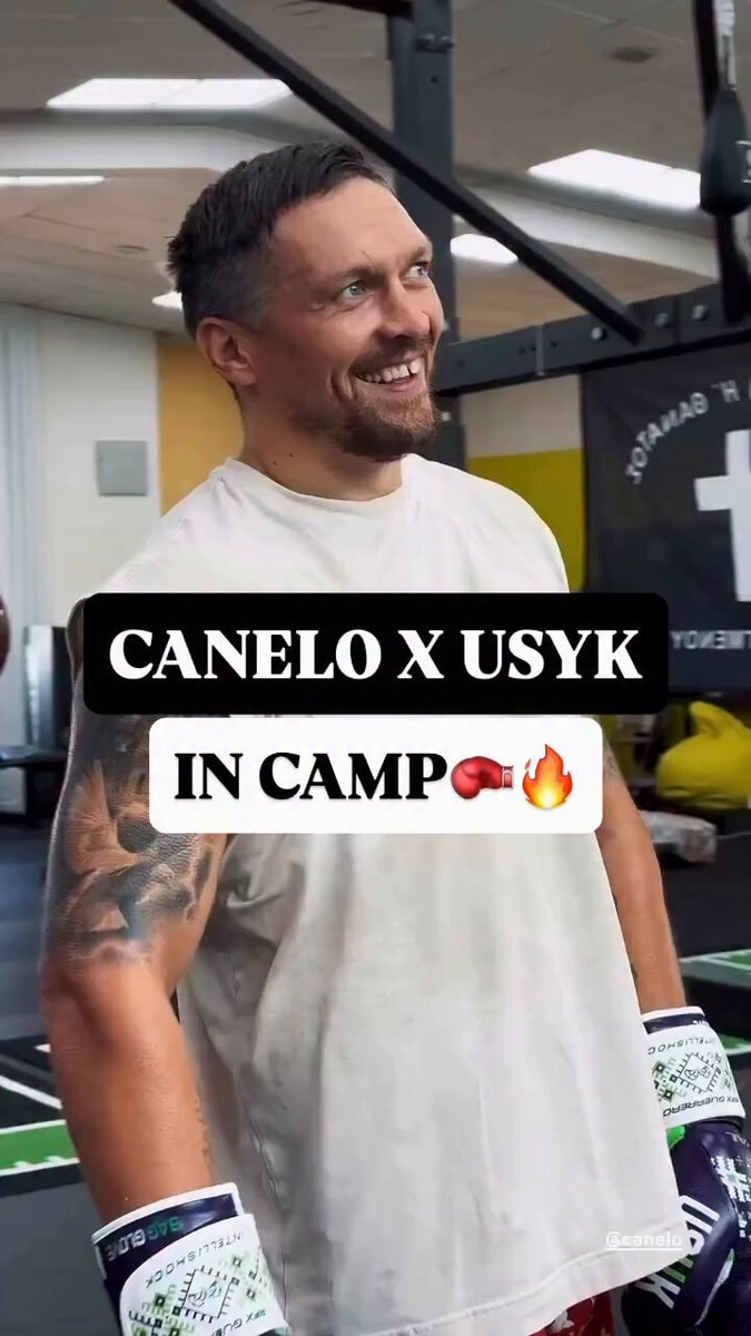 Usyk training with Canelo Alvarez in Spain