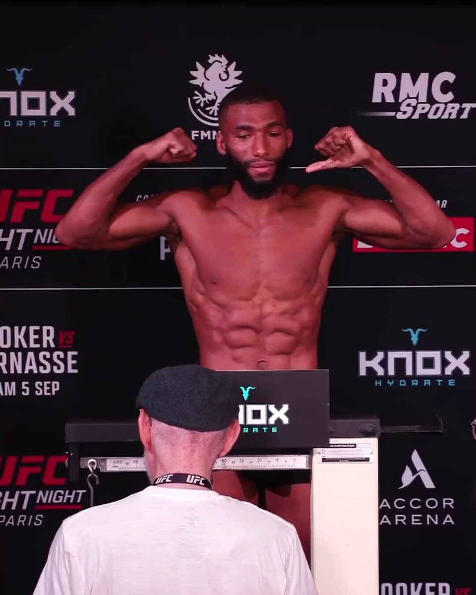 Salahdine Parnasse UFC debut weigh-in
