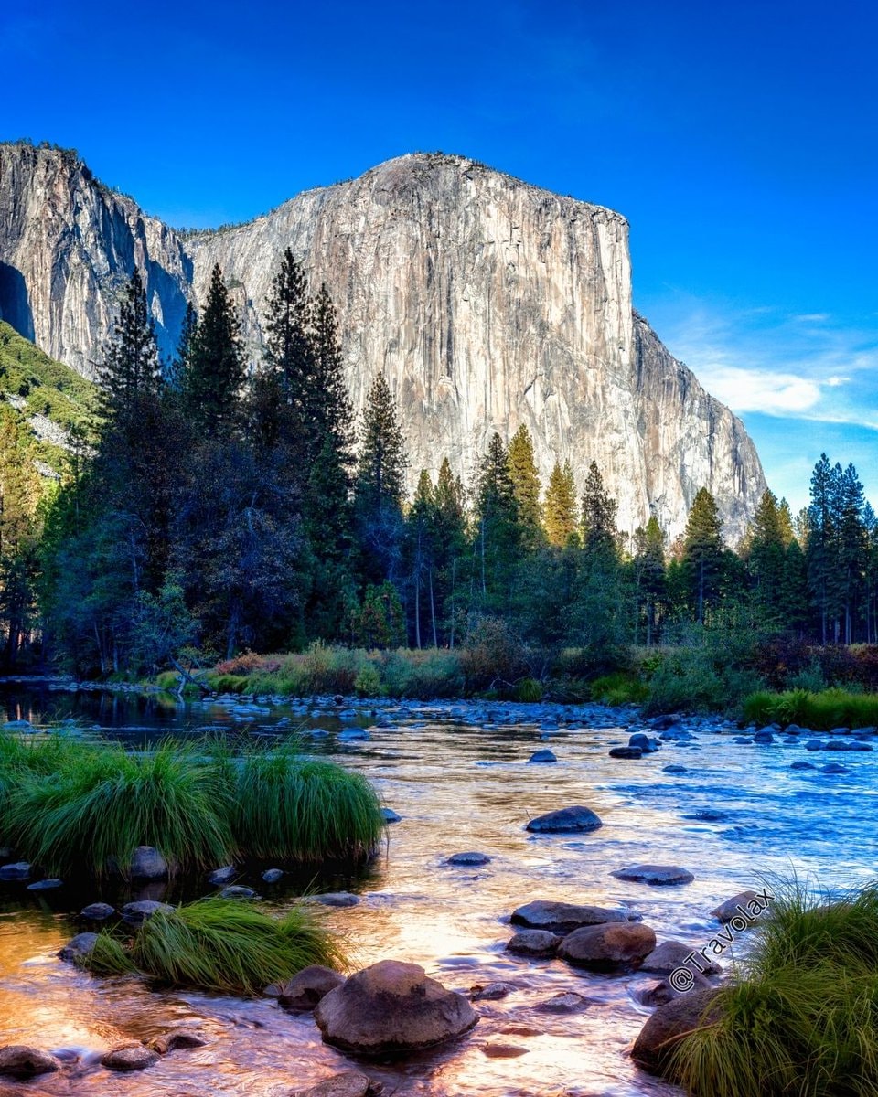 Yosemite waterfall Travolax (photo 3 of 4)
