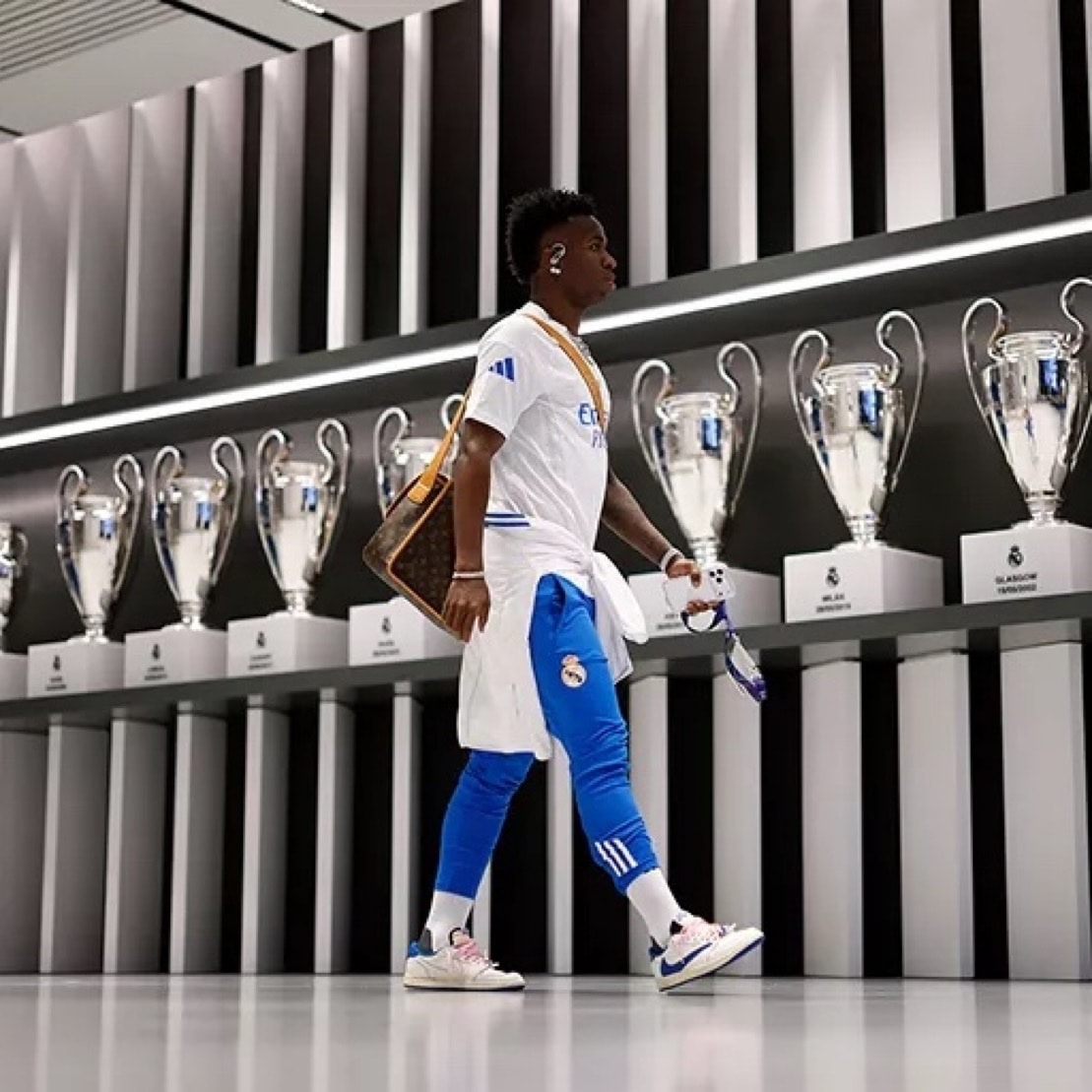 Vinicius Junior Arsenal Champions League (photo 1 of 2)