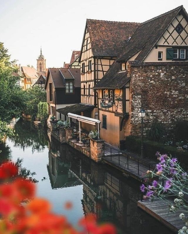 Fairytale village in France (photo 2 of 4)