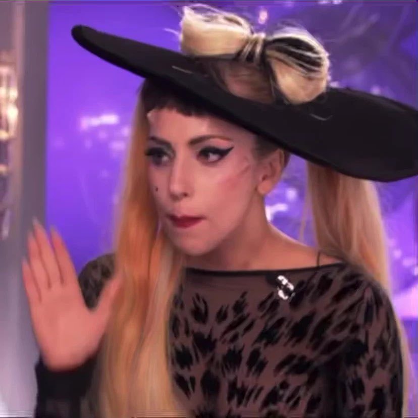 Troye Sivan Party Lady Gaga (photo 2 of 2)