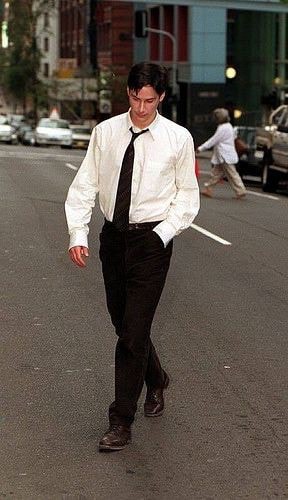 Keanu Reeves The Matrix set (photo 2 of 3)