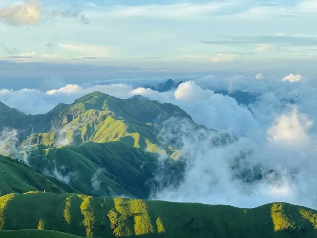 Jiangxi mountains sea of clouds