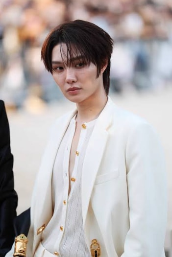 Namping Napatsakorn Paris Fashion Week (photo 2 of 2)