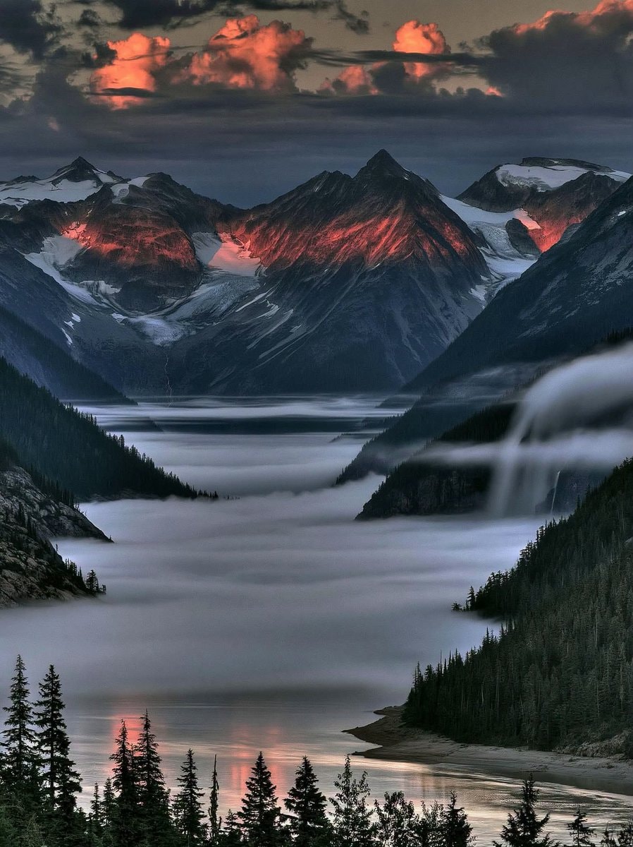 mountains final light