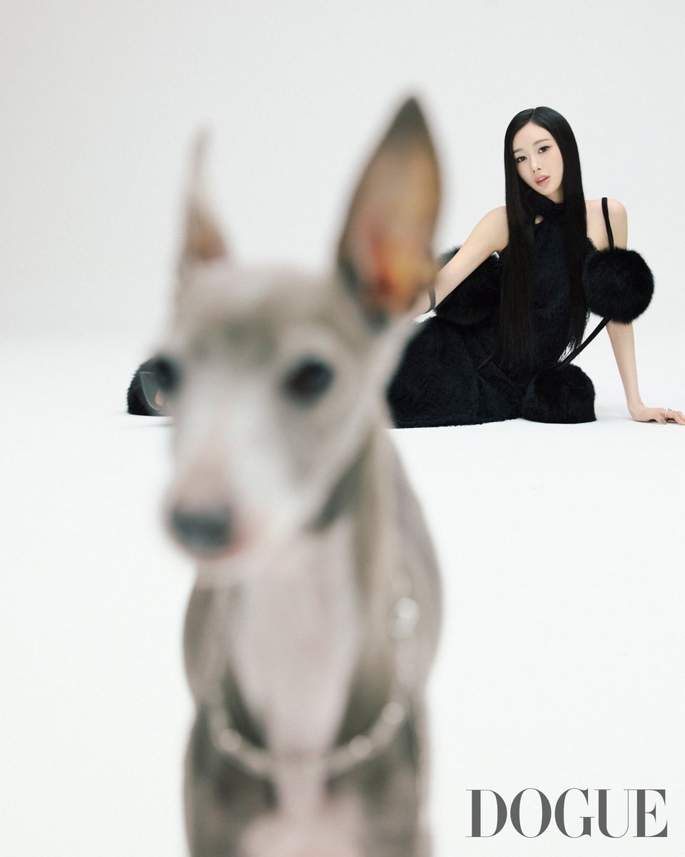 Cooper aespa DOGUE Korea cover (photo 2 of 2)
