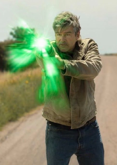 LANTERNS episode 5 hits 9.0 (photo 2 of 2)