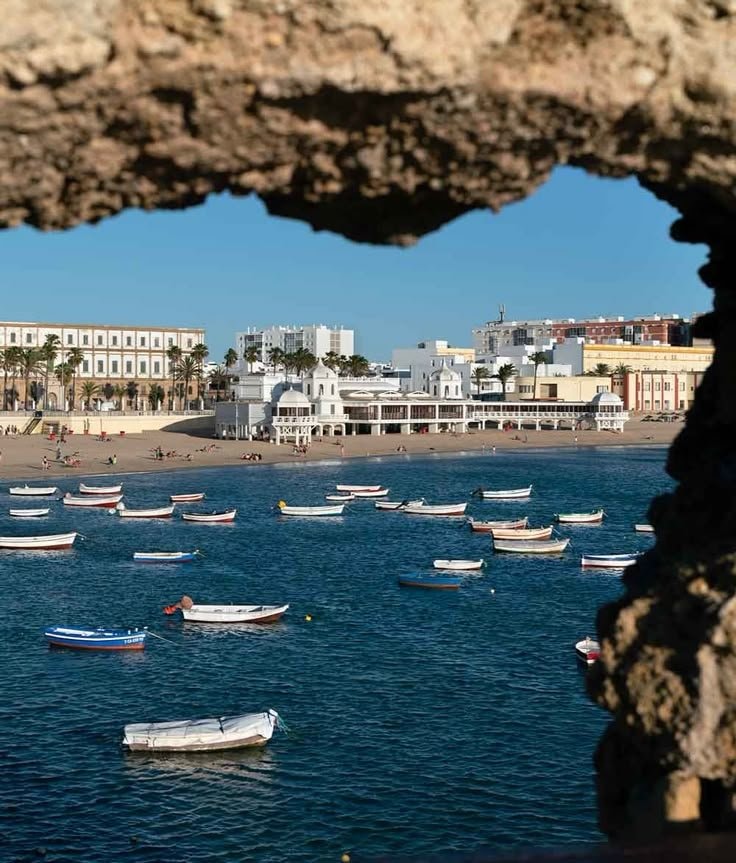 Cadiz Spain plaza (photo 3 of 4)