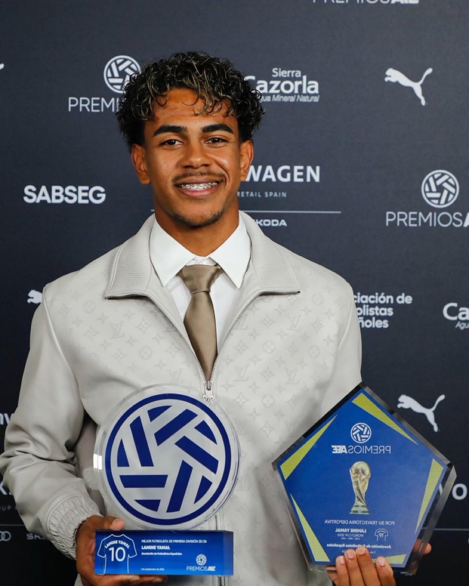 Lamine Yamal Best Player award