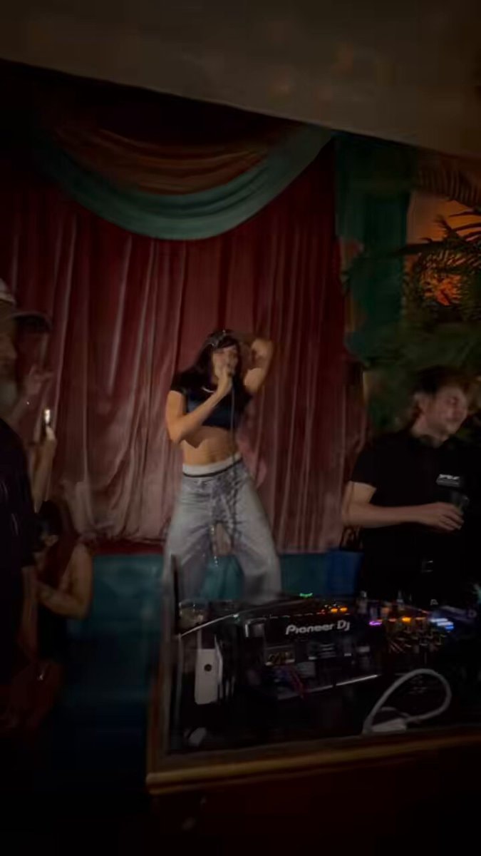 Tinashe Crash Out Paul's Baby Grand NYC
