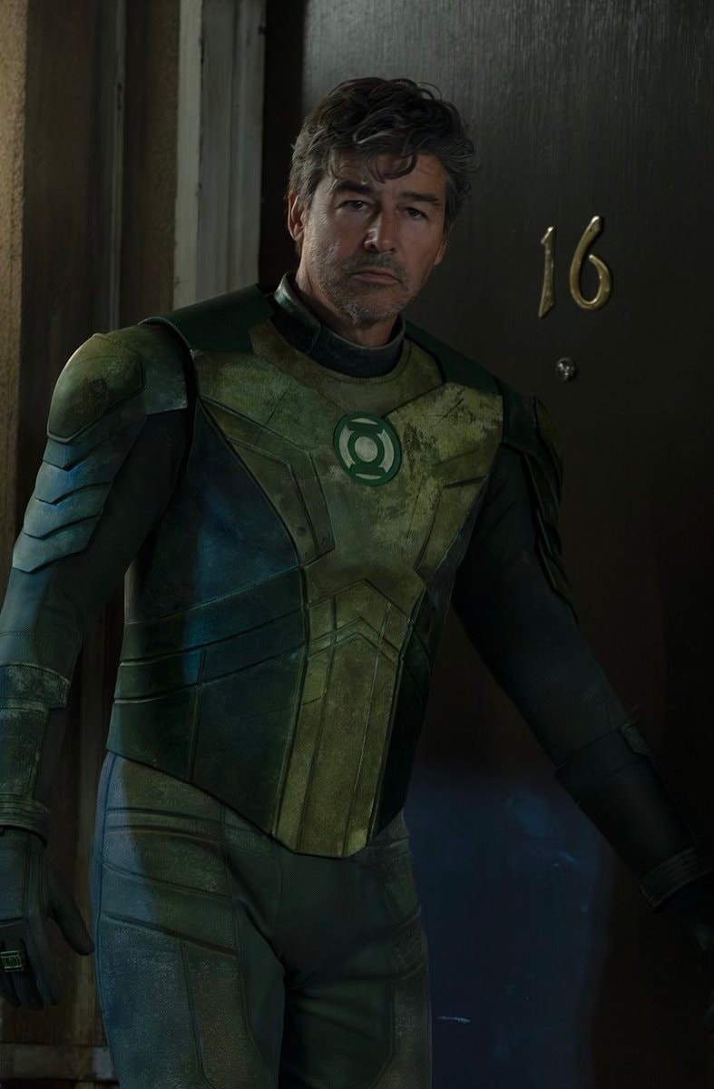 Hal Jordan Green Lantern suit LANTERNS (photo 1 of 2)