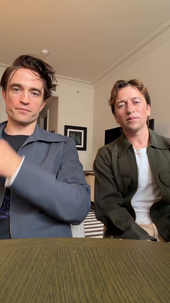 Robert Pattinson Skyler Gisondo PRIMETIME
