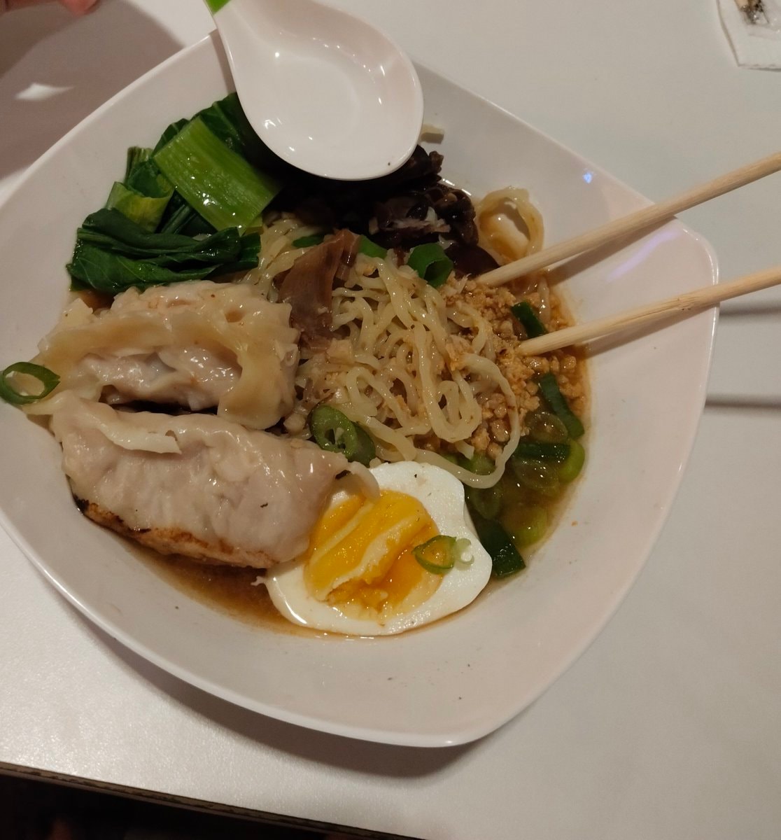 ramen bowl