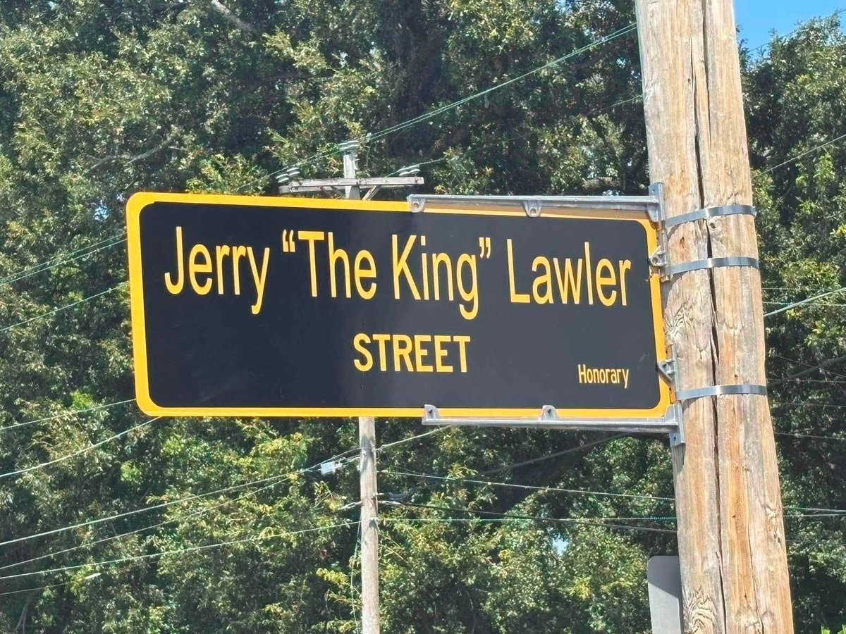 Jerry Lawler street renaming Memphis (photo 3 of 3)