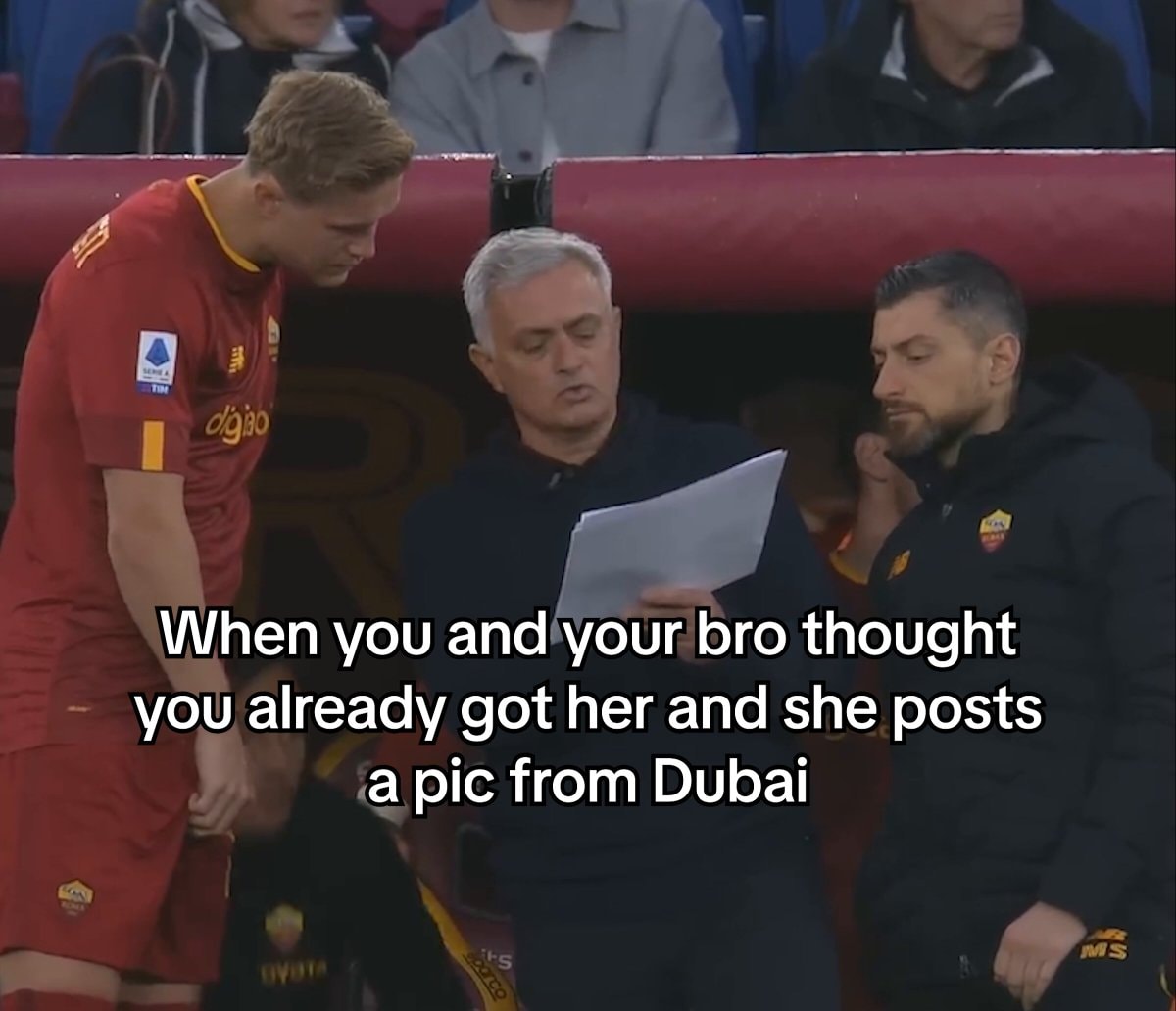 José Mourinho nah bro gesture