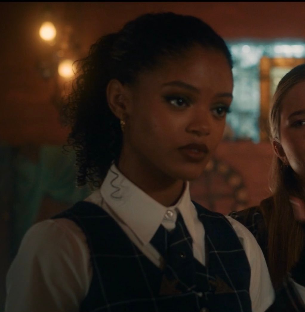 Jean Grey daughter Coven Academy (photo 2 of 4)