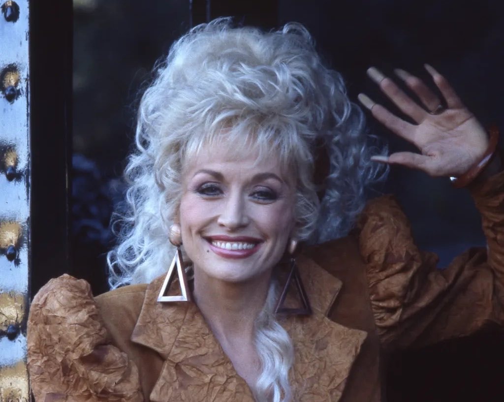 Dolly Parton UK singles chart top 10