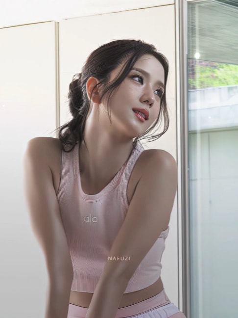 Jisoo alo fall 2026 campaign