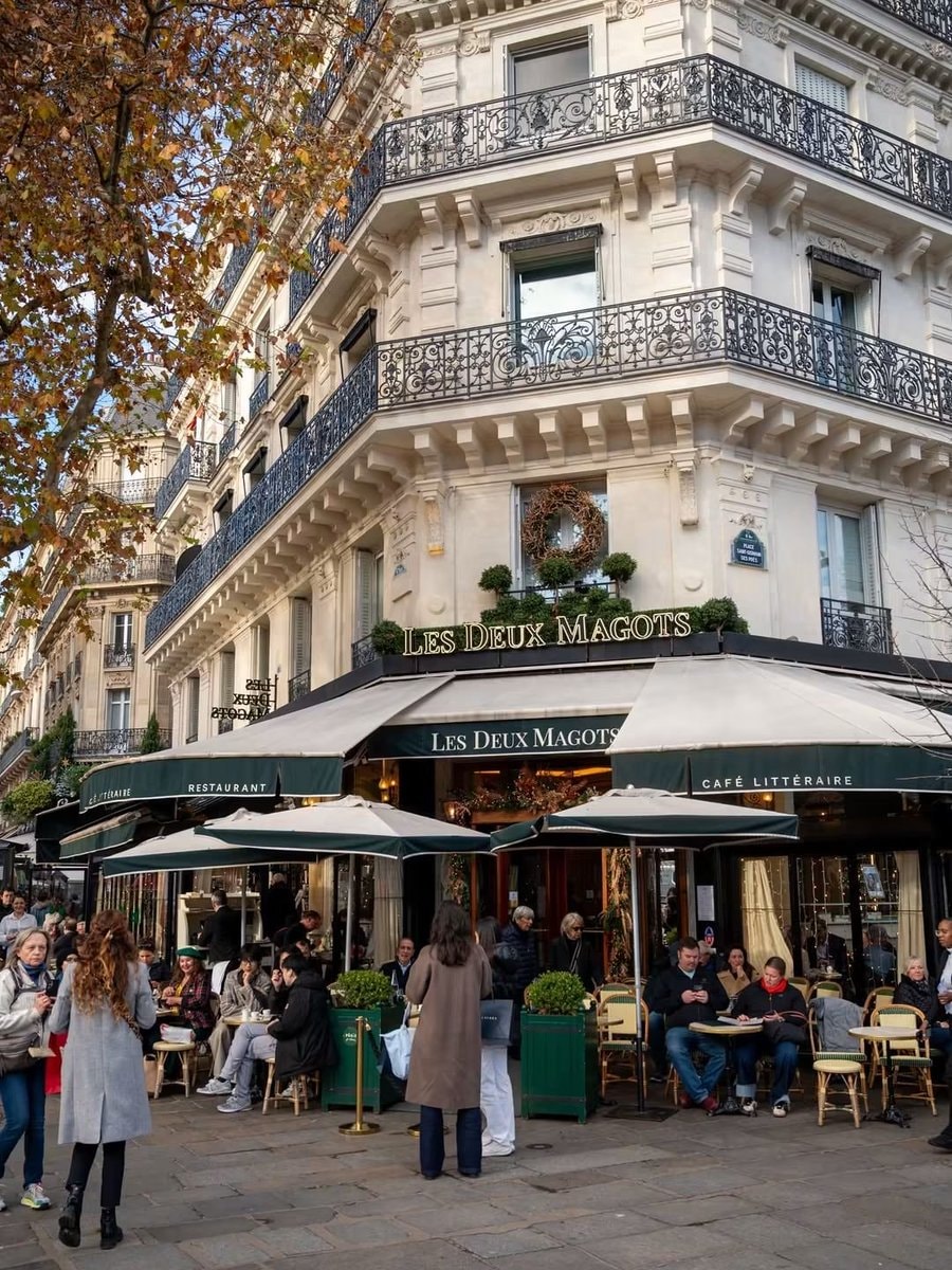 Les Deux Magots Paris