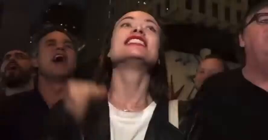 Olivia Wilde Mark Ruffalo Trump Tower rally