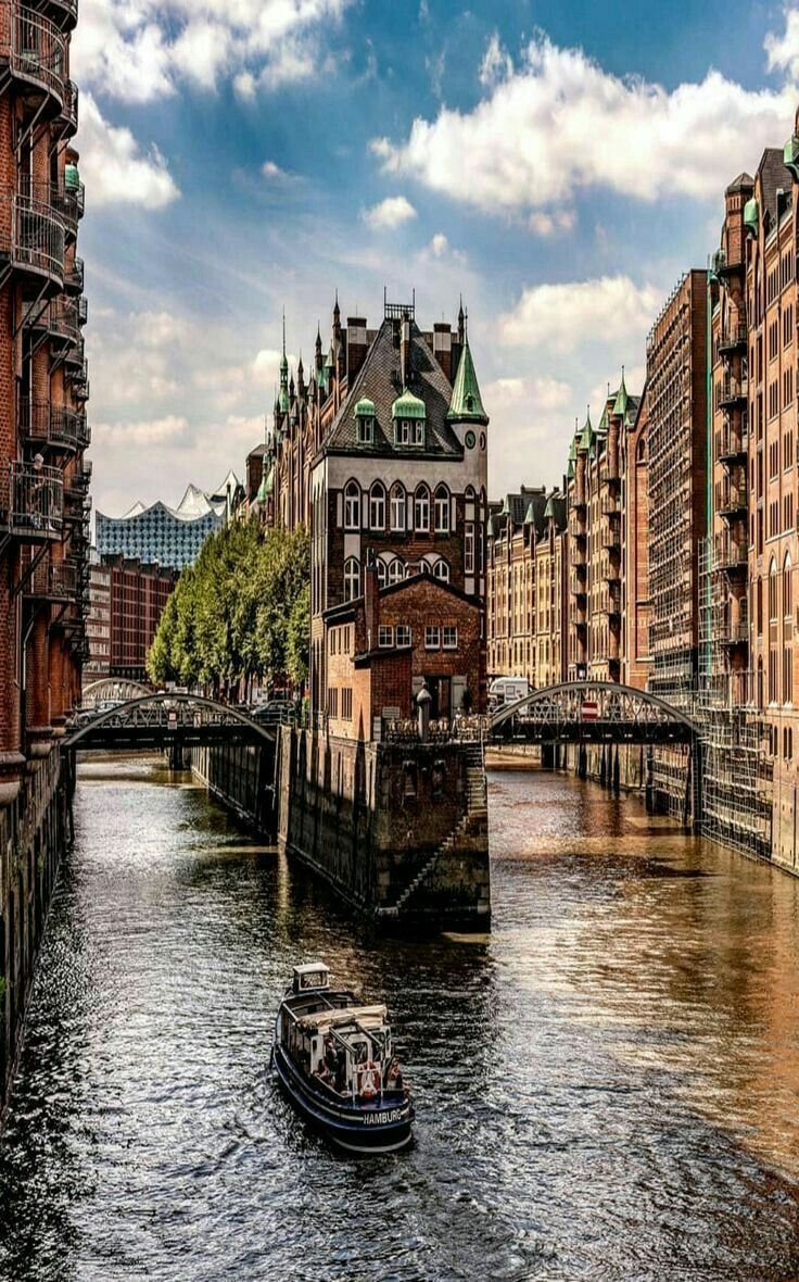 Hamburg Germany Canal Cafe (photo 3 of 4)