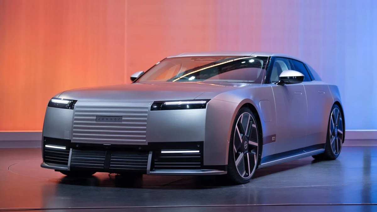 Jaguar Type 01 electric sedan (photo 3 of 3) Jaguar Type 01 electric sedan (photo 3 of 3)