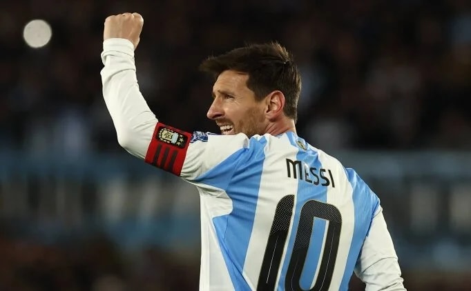 Cristiano Ronaldo vs Lionel Messi goals by year (photo 2 of 2)