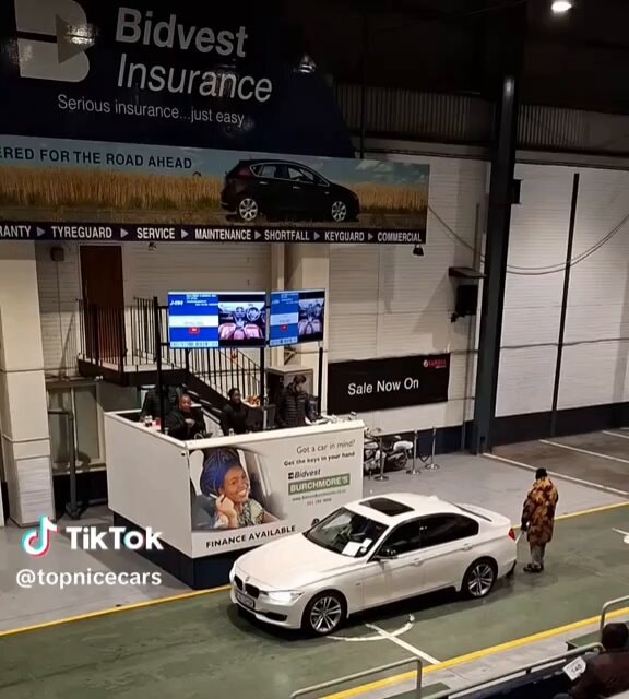 R100k car auction sale