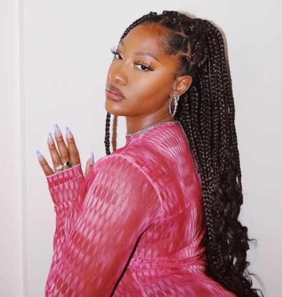 African female artists with 100M+ YouTube views (photo 2 of 4)