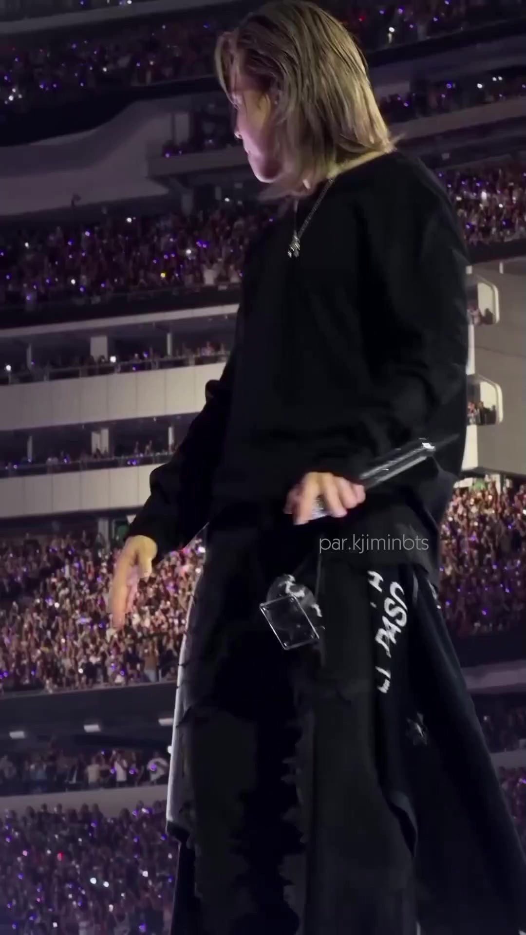 Jimin stage moment