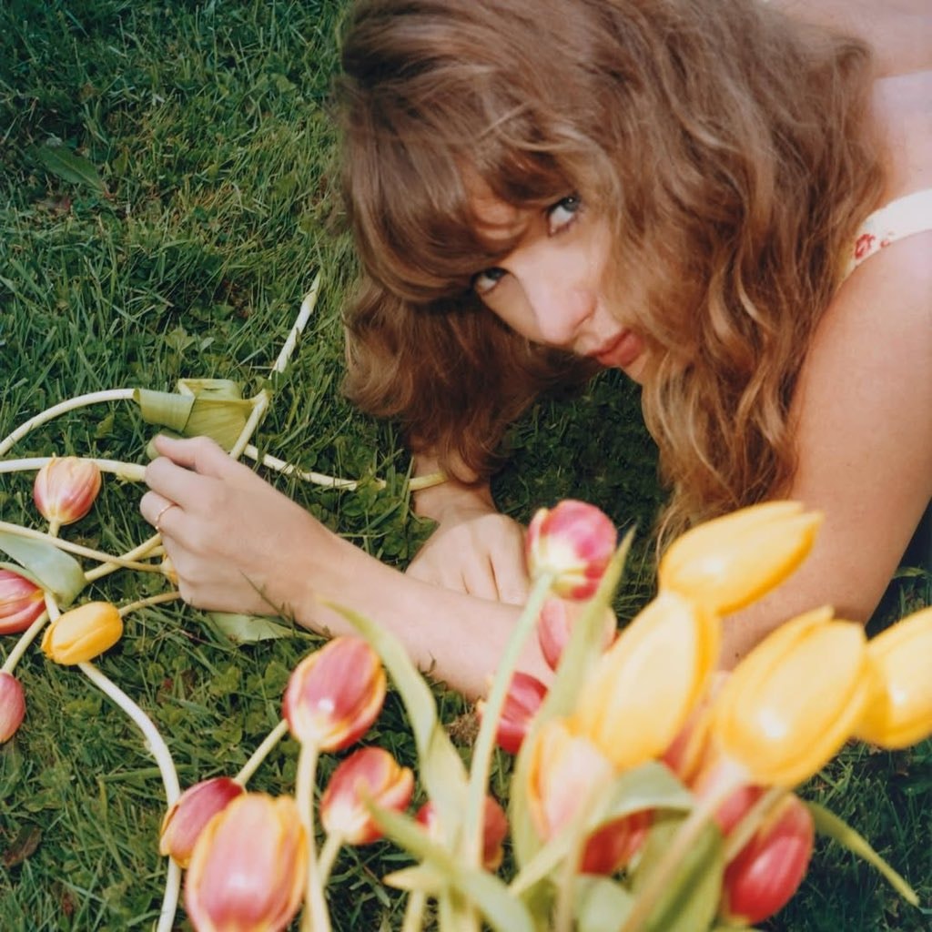 Taylor Swift I Knew It I Knew You Toy Story 5 (photo 2 of 2)