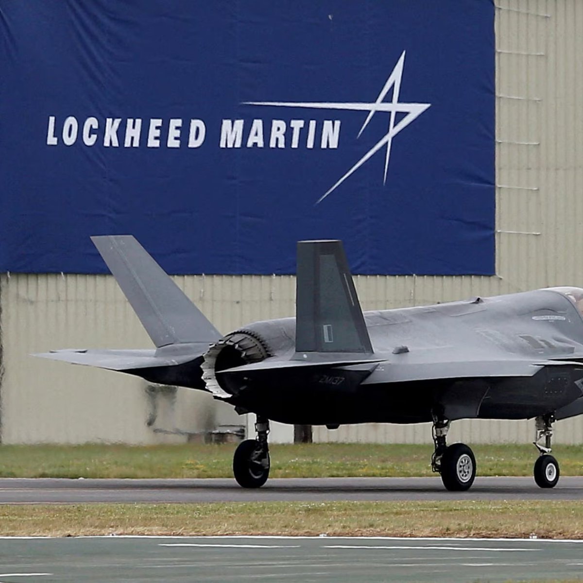 Lockheed Martin PAC-3 ACE Patriot missile (photo 1 of 3)