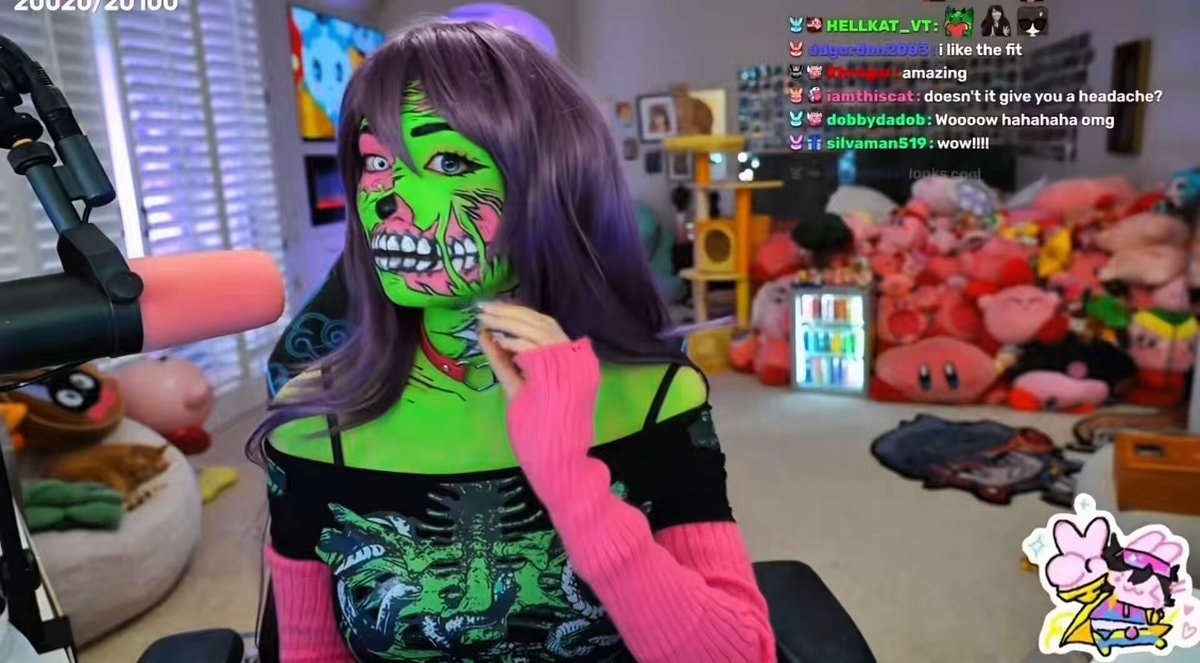 Emiru Zombie cosplay