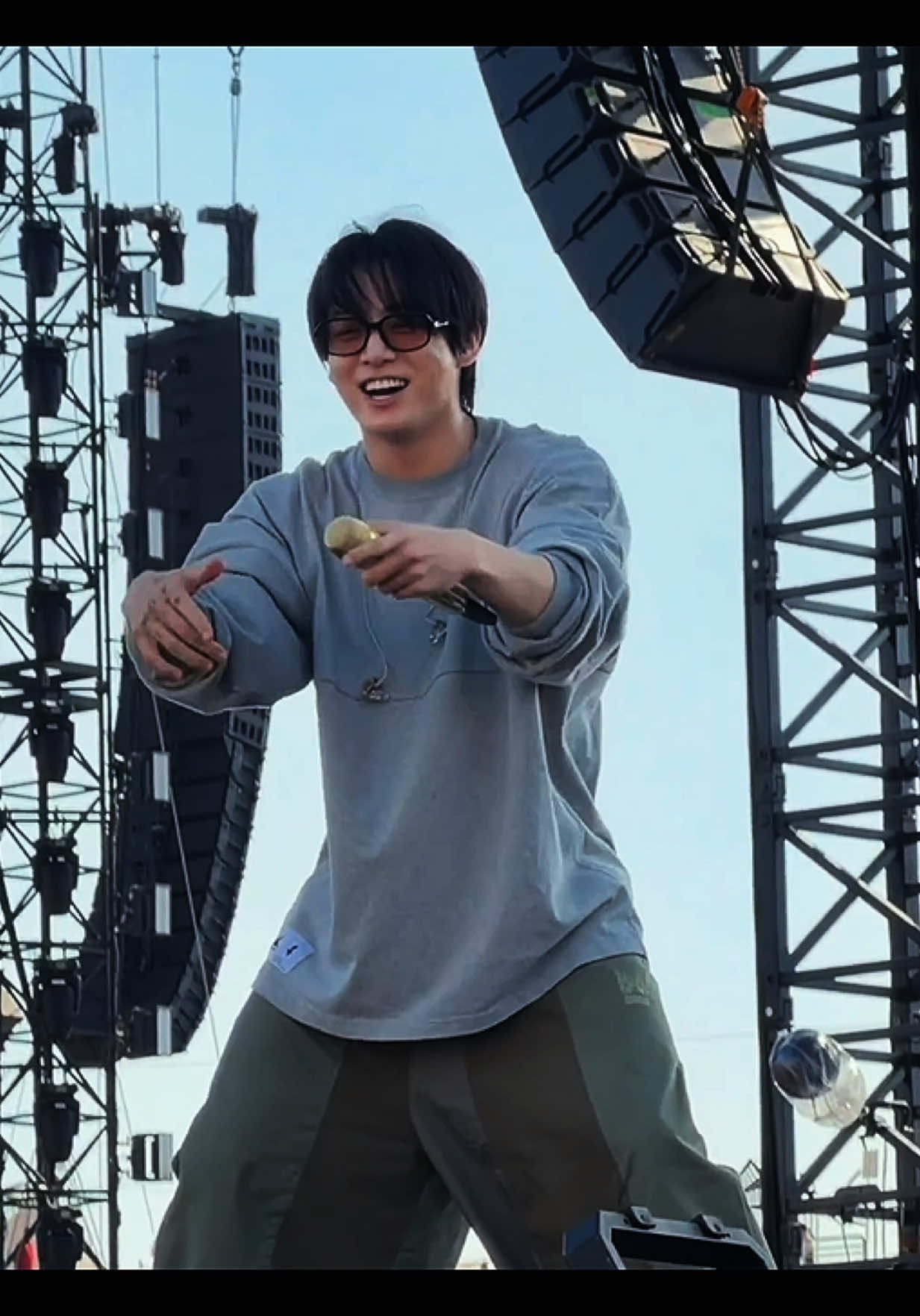 Jungkook Hooligan soundcheck Lima