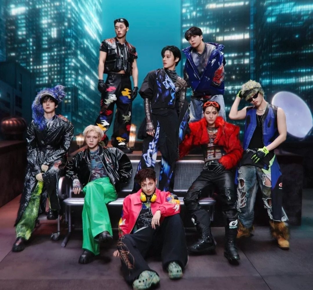 ATEEZ November comeback (photo 2 of 2)