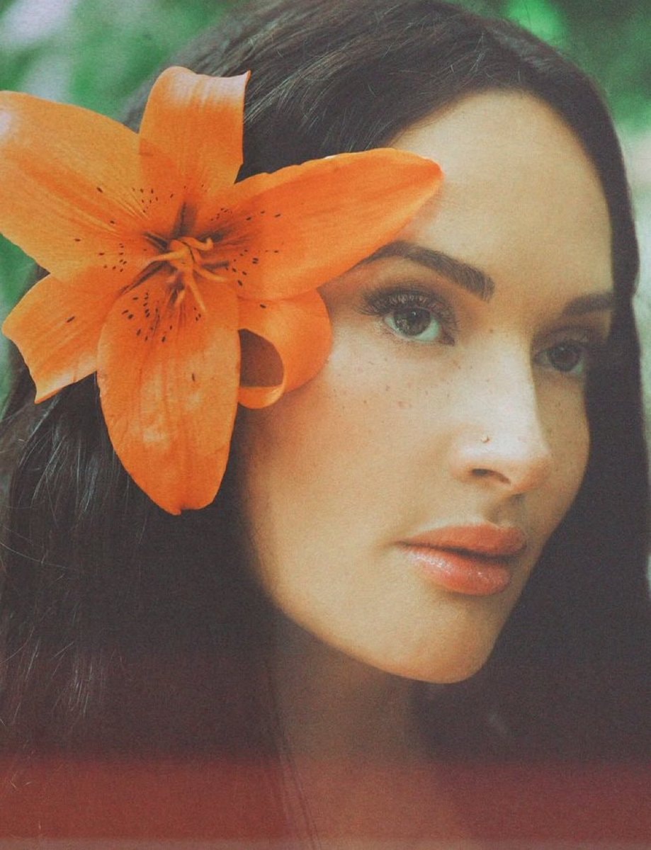 Zohran Mamdani on Kacey Musgraves (photo 2 of 2)